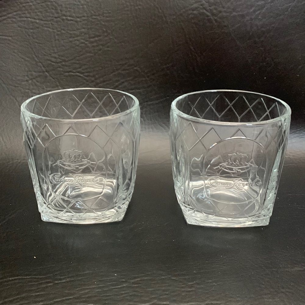 Crown Royal Whiskey 2 Glasses Embossed Stamped Diamond Cut Rocks Bar Cocktail
